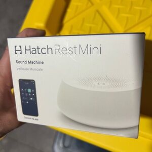 Hatch Rest Mini Smart Sound Machine | new in box